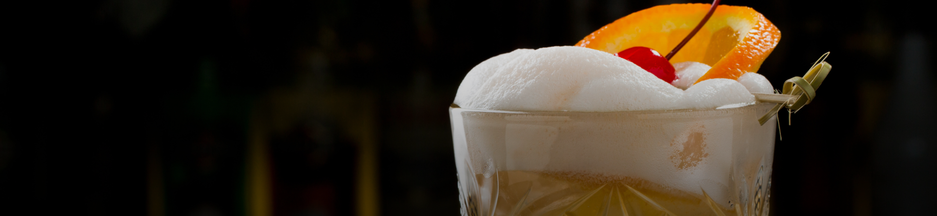 Clarified cocktails: the return of milk washing